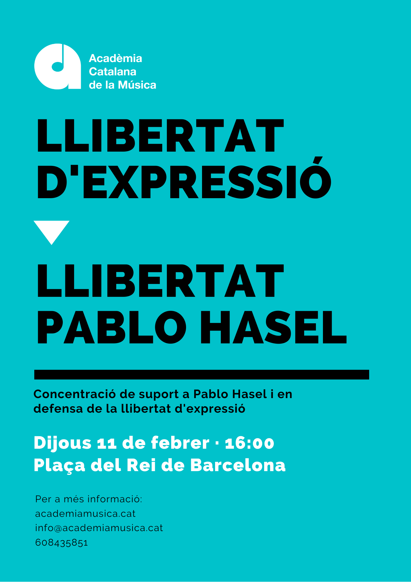 Una lectora amb la bossa de la campanya 'T'agradarà llegir en català a casa'